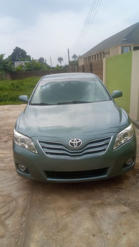 Thumbnail 3 of 2009 Toyota Camry le